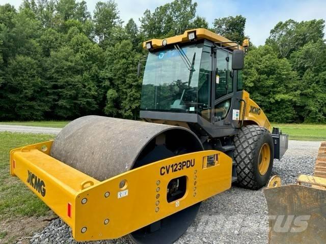 XCMG CV 123 PDU Rodillos de un solo tambor