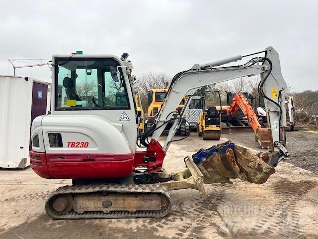 Takeuchi TB 230 Miniexcavadoras