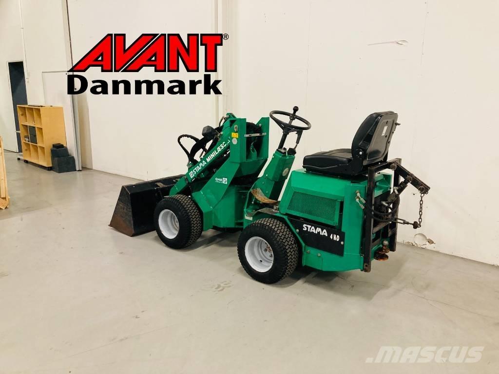 Stama D320 Minicargadoras