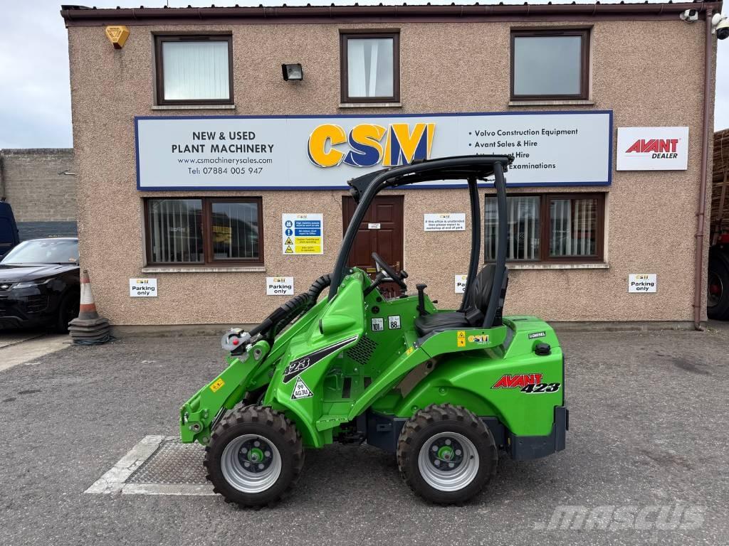 Avant 423 Cargadoras multifunción