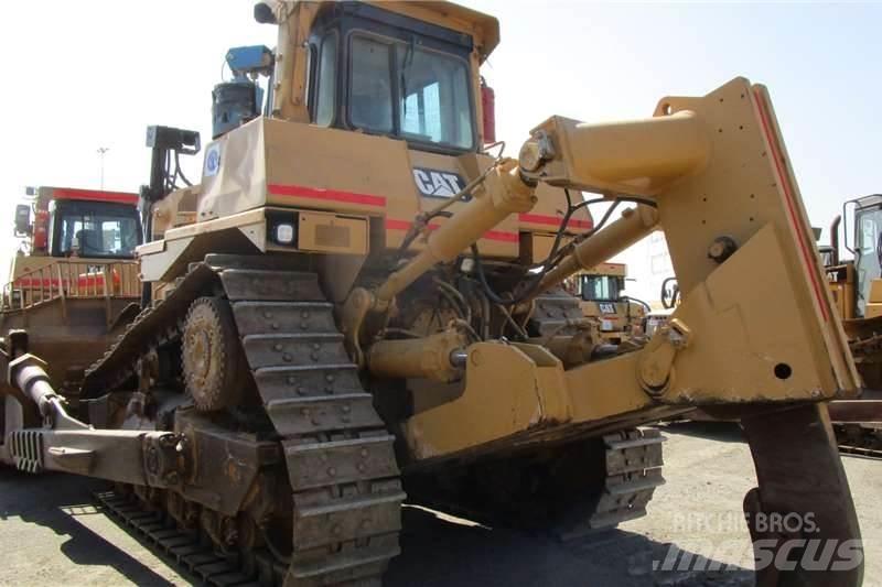 CAT D9R Buldozer sobre oruga