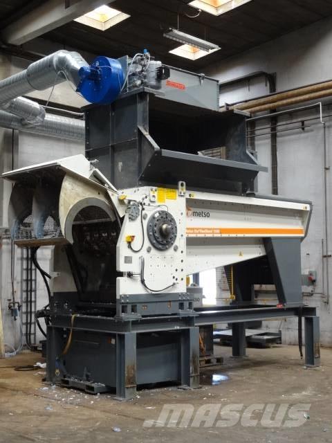 M&J FineShred 1500 Trituradoras de deshechos