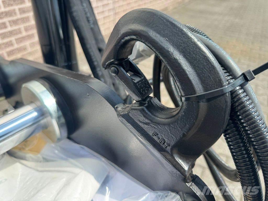 Engcon EC206 Volteadoras