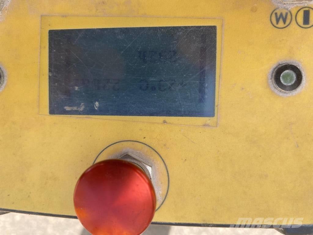 Brokk 170 Excavadoras de demolición