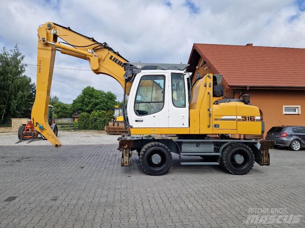 Liebherr 316 Excavadoras de ruedas