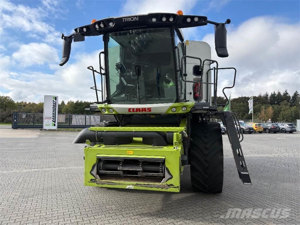 CLAAS TRION 520 Cosechadoras combinadas
