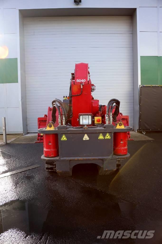 Unic URW-506 Minigrúas