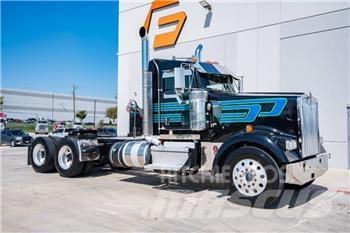 Kenworth W 900 Camiones tractor