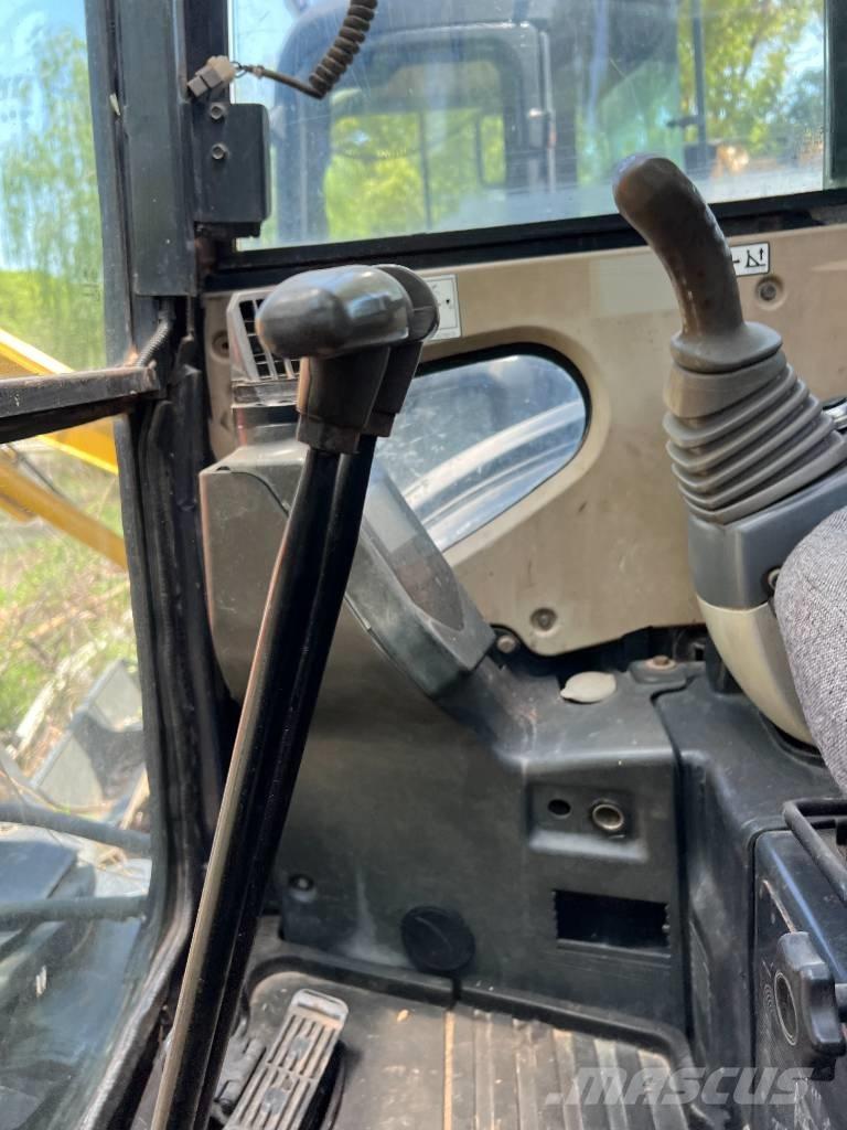 Hitachi ZX65UR Miniexcavadoras