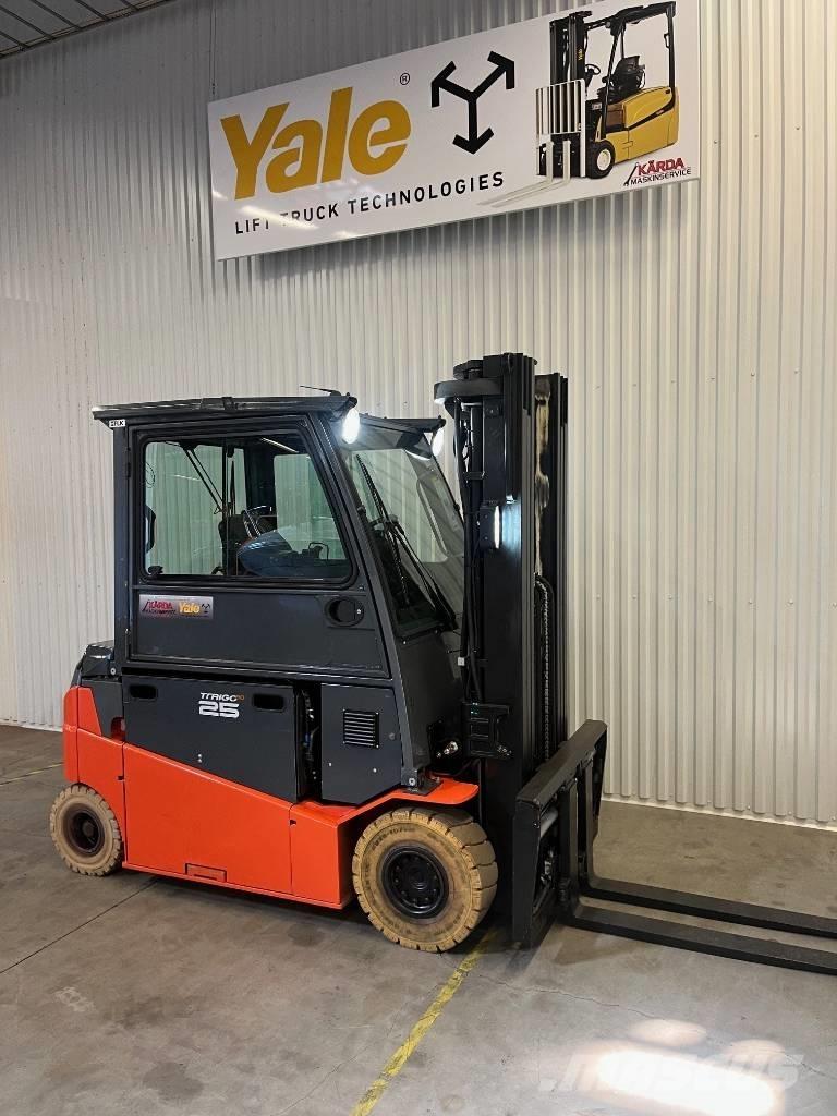 Toyota 8 FBMT 25 Carretillas de horquilla eléctrica