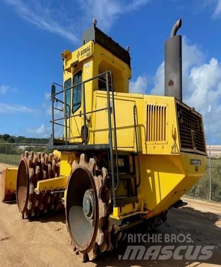 Bomag BC772EB-2 Rodillos de un solo tambor