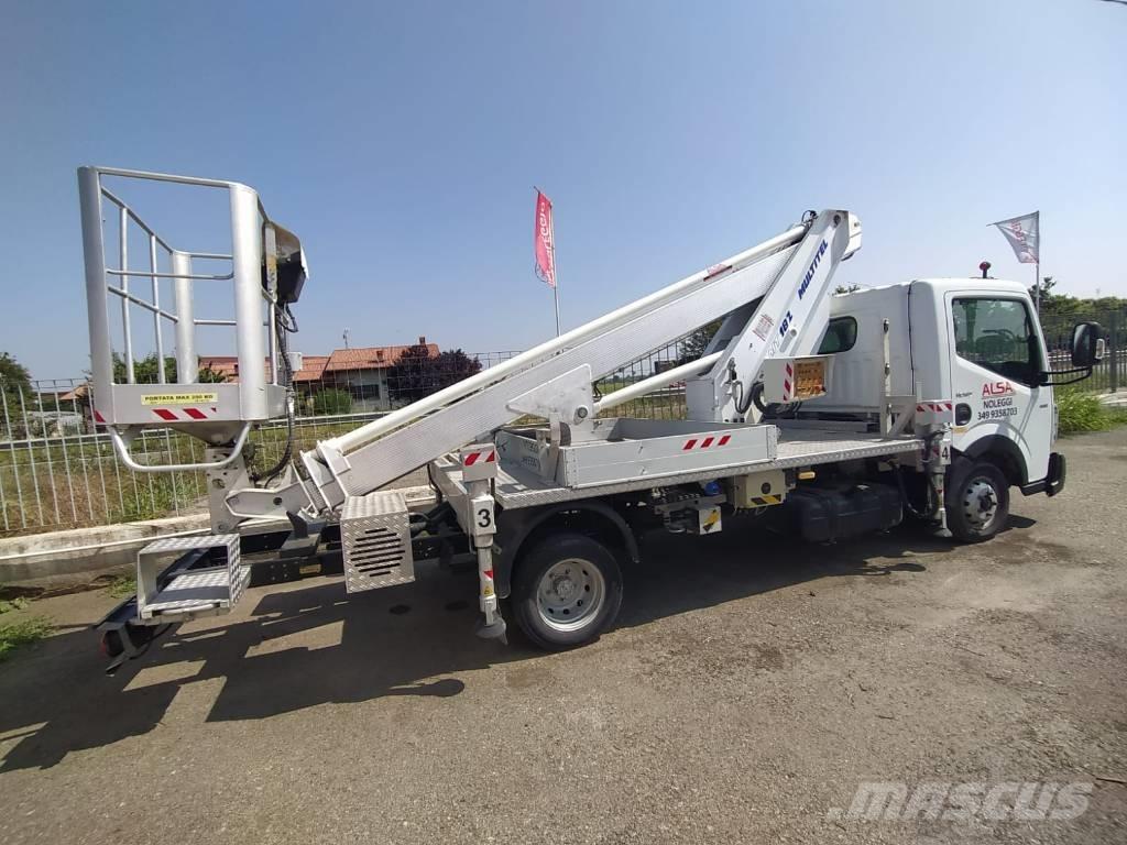 Multitel MT182 Plataformas sobre camión