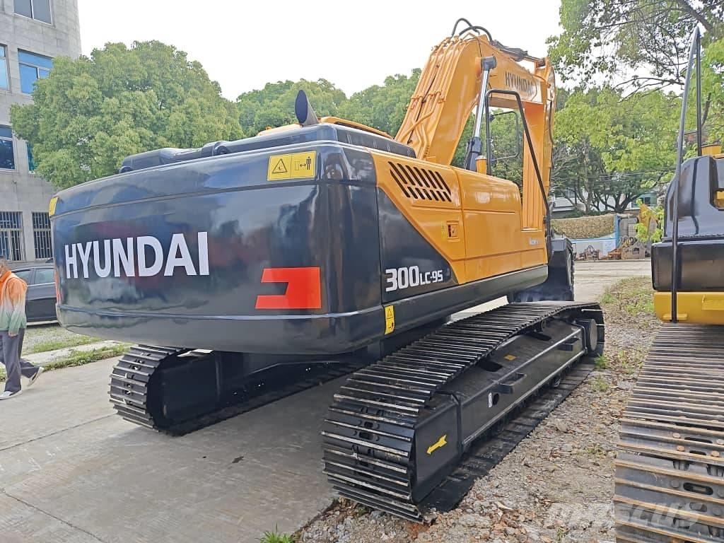 Hyundai R300LC-9S Excavadoras sobre orugas