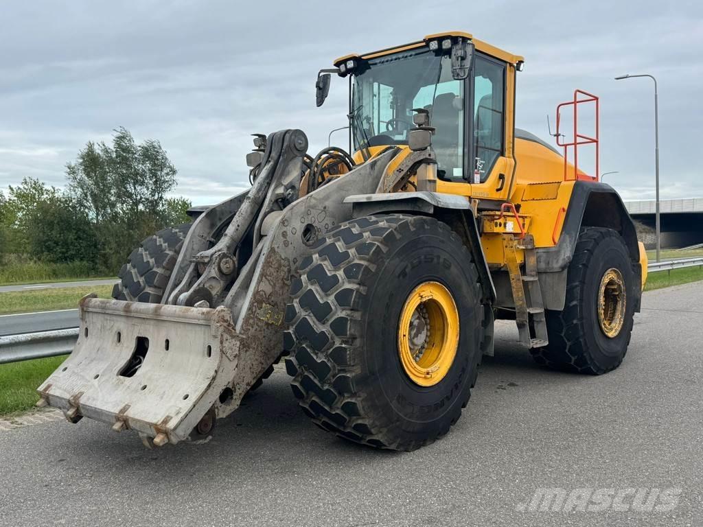 Volvo L220H Cargadoras sobre ruedas
