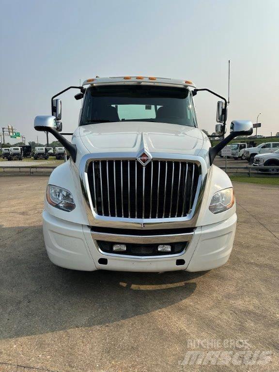 International LT Camiones tractor