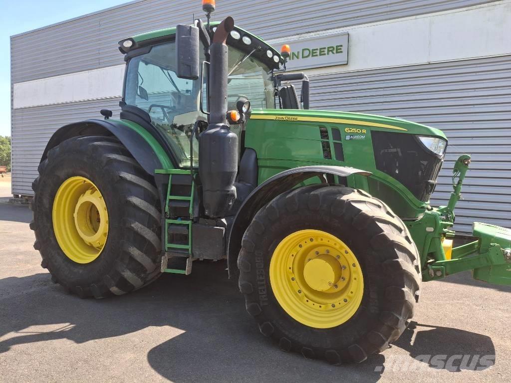 John Deere 6250R Tractores