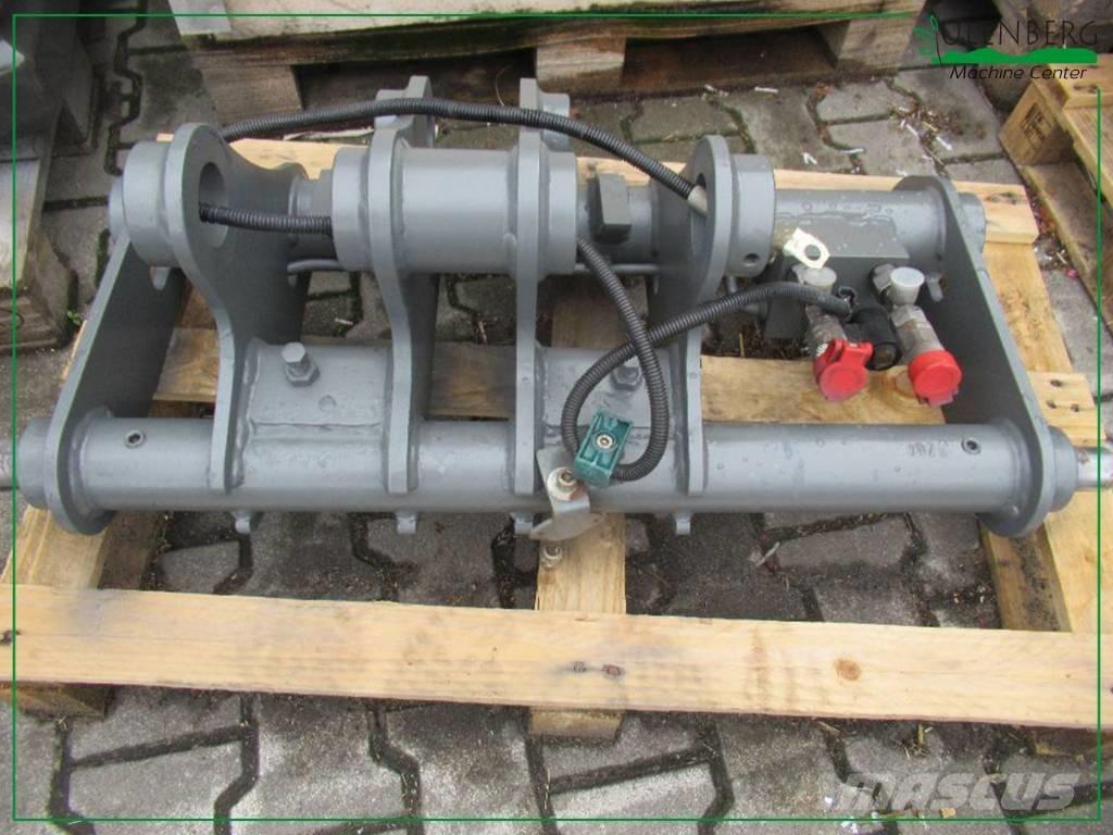 CLAAS Scorpion 6030 Plataformas y cucharones