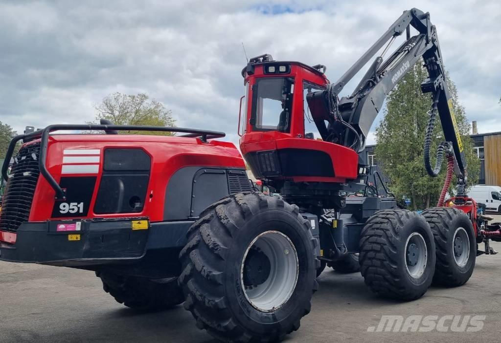 Komatsu 951 Cosechadoras