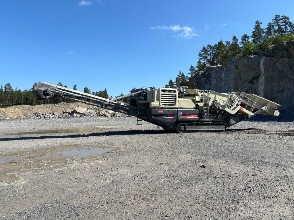 Metso LT200HPX Trituradoras móviles