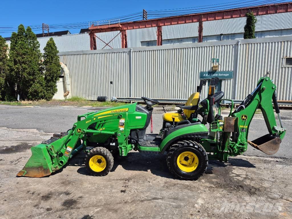 John Deere 1025 R Tractores