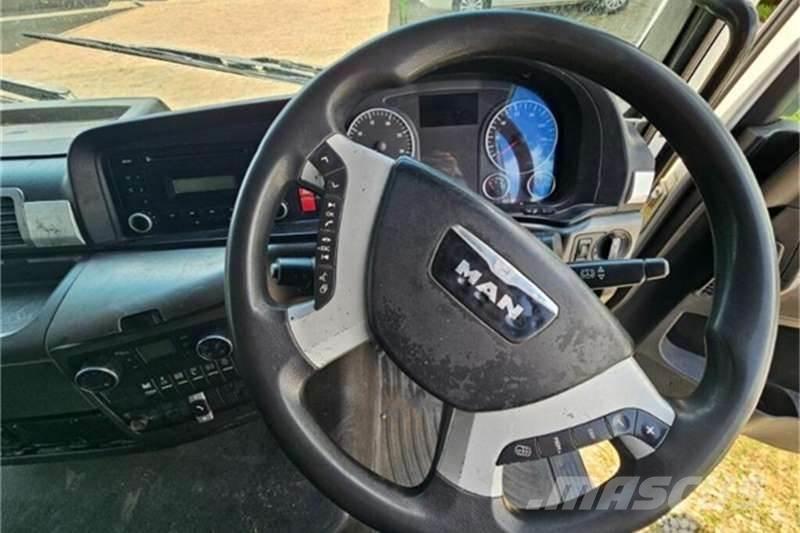 MAN 26 SERIES Otros camiones