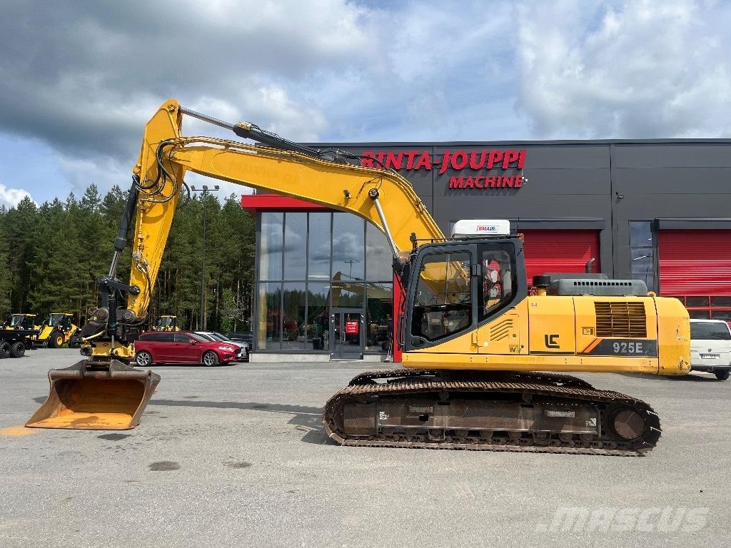 LiuGong CLG 925 E Excavadoras sobre orugas