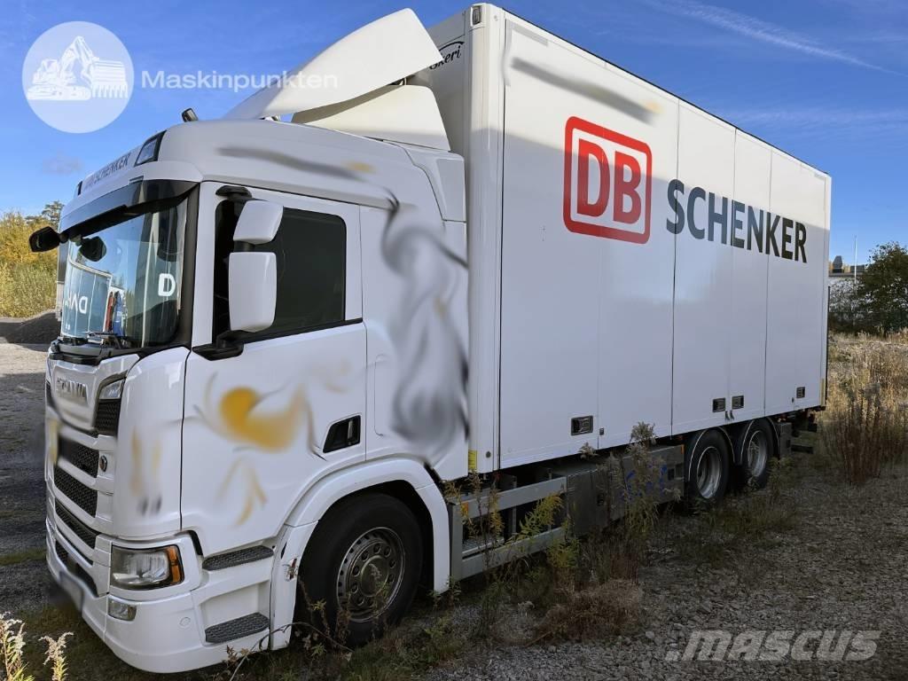 Scania R 580 Camiones con caja de remolque