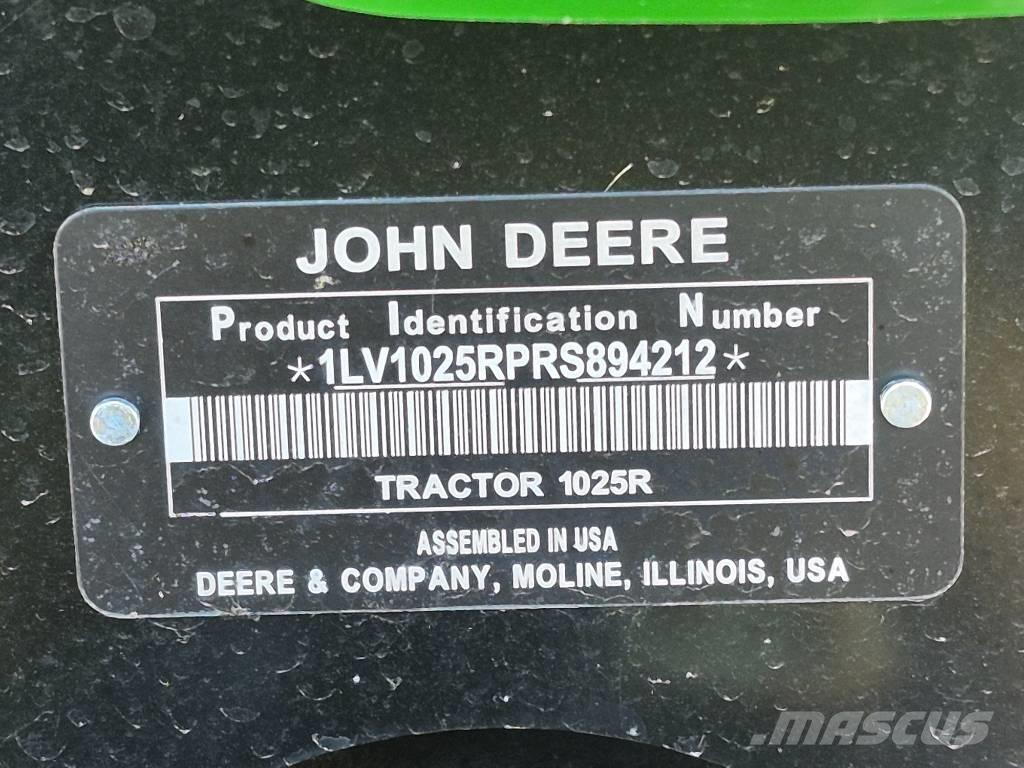John Deere 1025 R Tractores