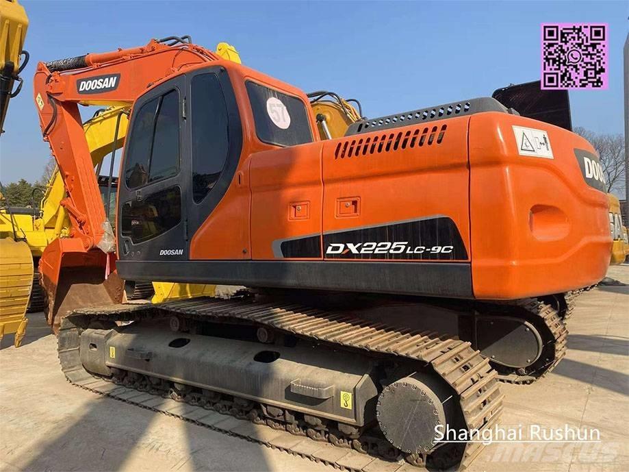 Doosan 225LC-9 Excavadoras sobre orugas