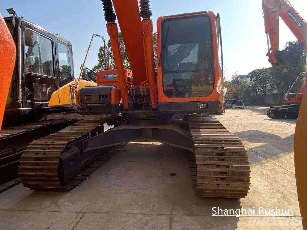 Doosan 225LC-9 Excavadoras sobre orugas