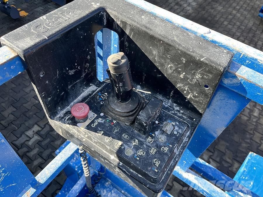 Genie GS-3268 Plataformas tijera