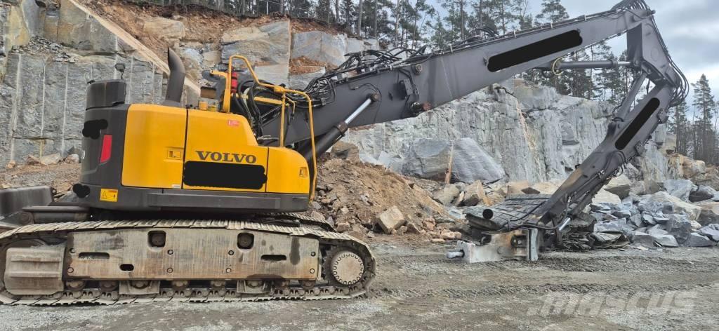 Volvo 305C Excavadoras de demolición