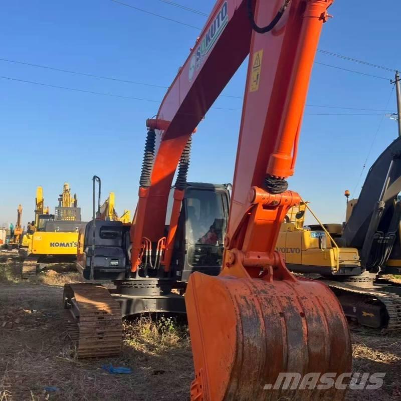 Hitachi ZX 200 Excavadoras sobre orugas