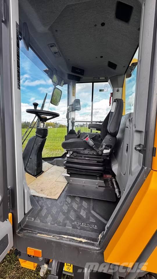 Volvo SD75B Rodillos de un solo tambor