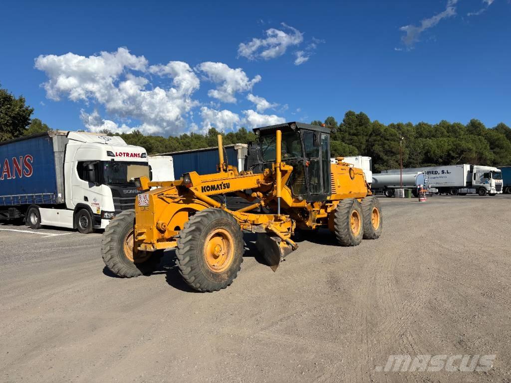 Komatsu GD 530 A Niveladoras