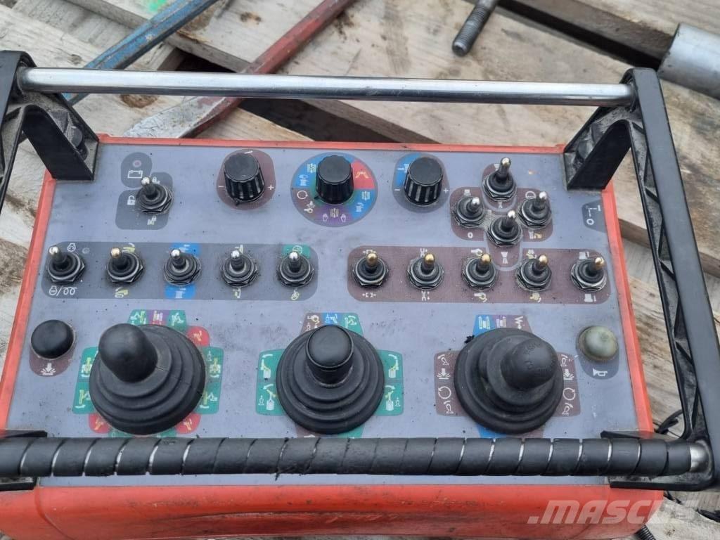 Sandvik Dino DC400Ri Perforadora de superficie