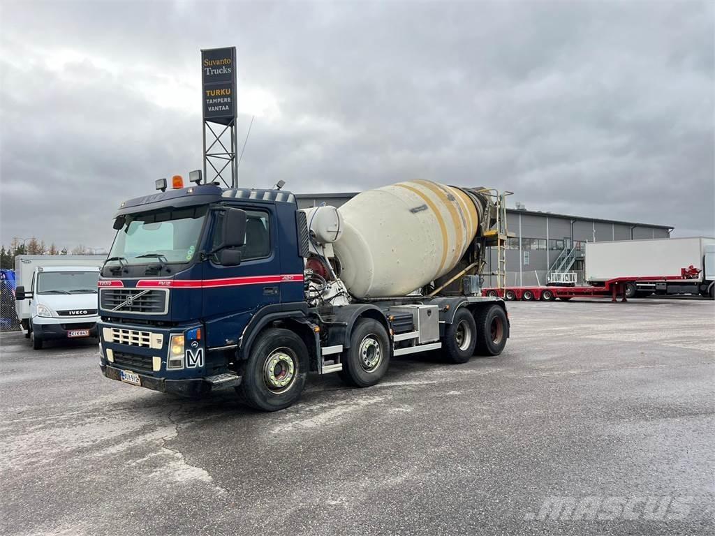 Volvo FM12 8X4 Camiones de concreto