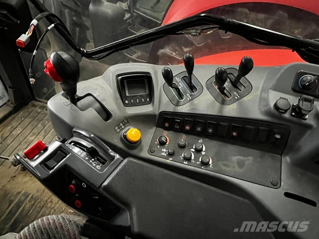 Kubota M 6-141 Tractores