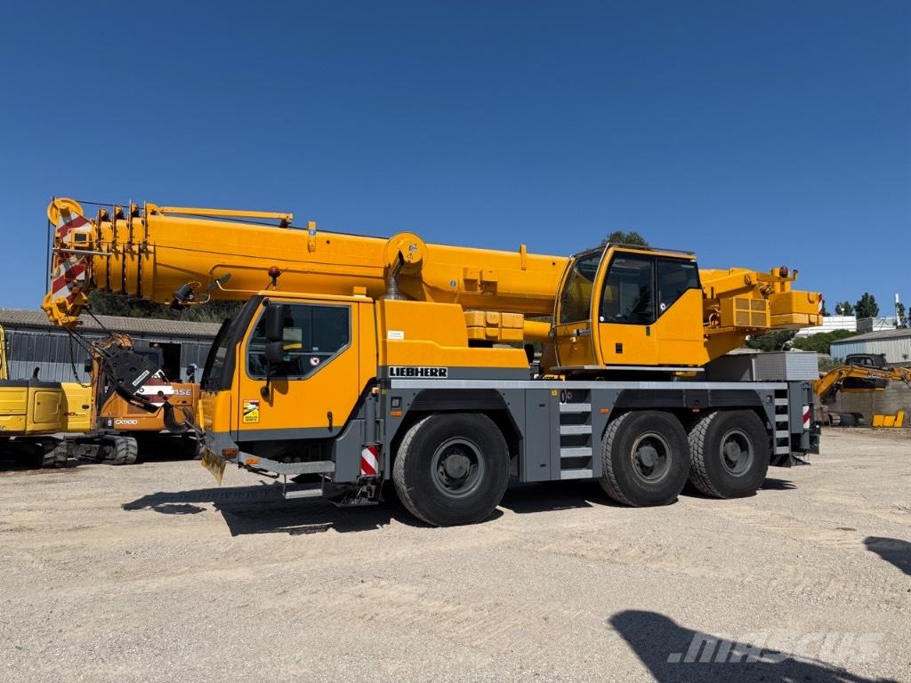 Liebherr LTM 1055 Grúas autopropulsadas