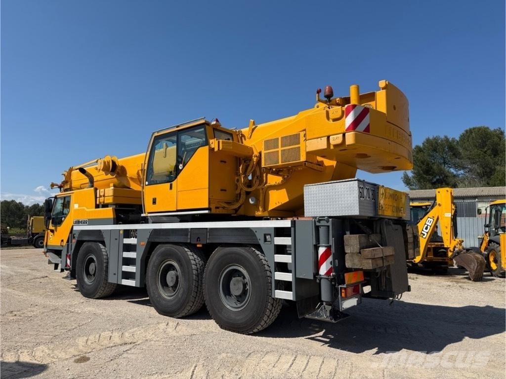 Liebherr LTM 1055 Grúas autopropulsadas