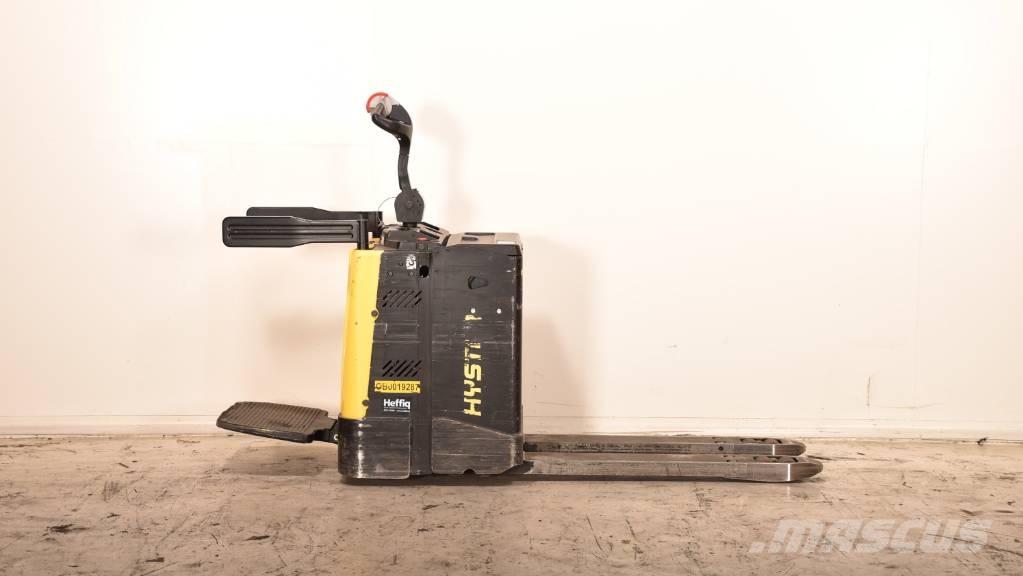 Hyster P 2.0 S Montacargas con plataformas de baja elevación