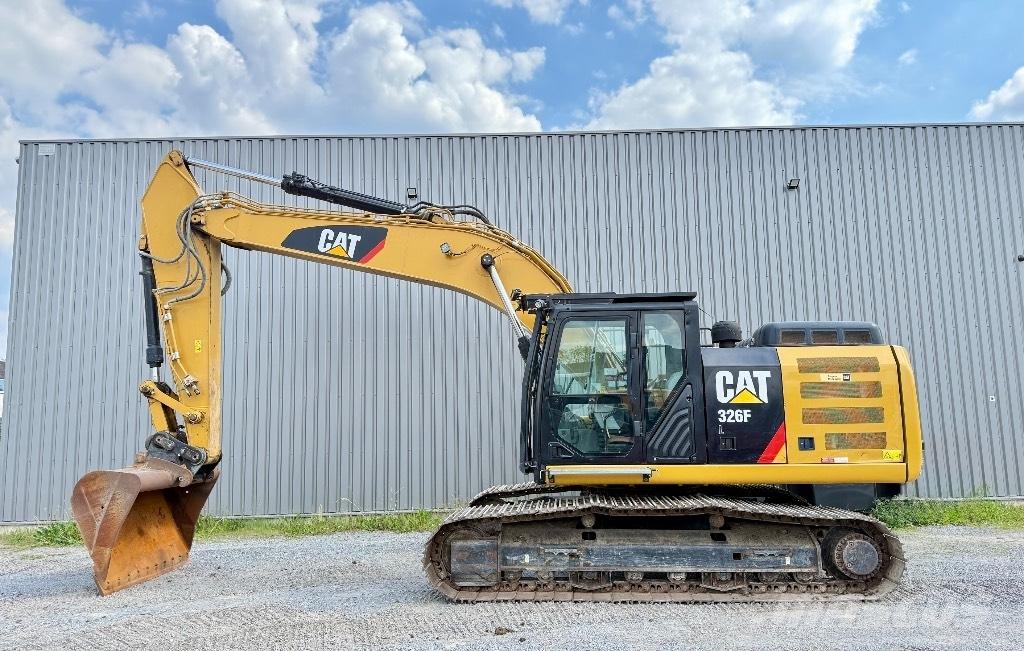 CAT 326 F L Excavadoras sobre orugas
