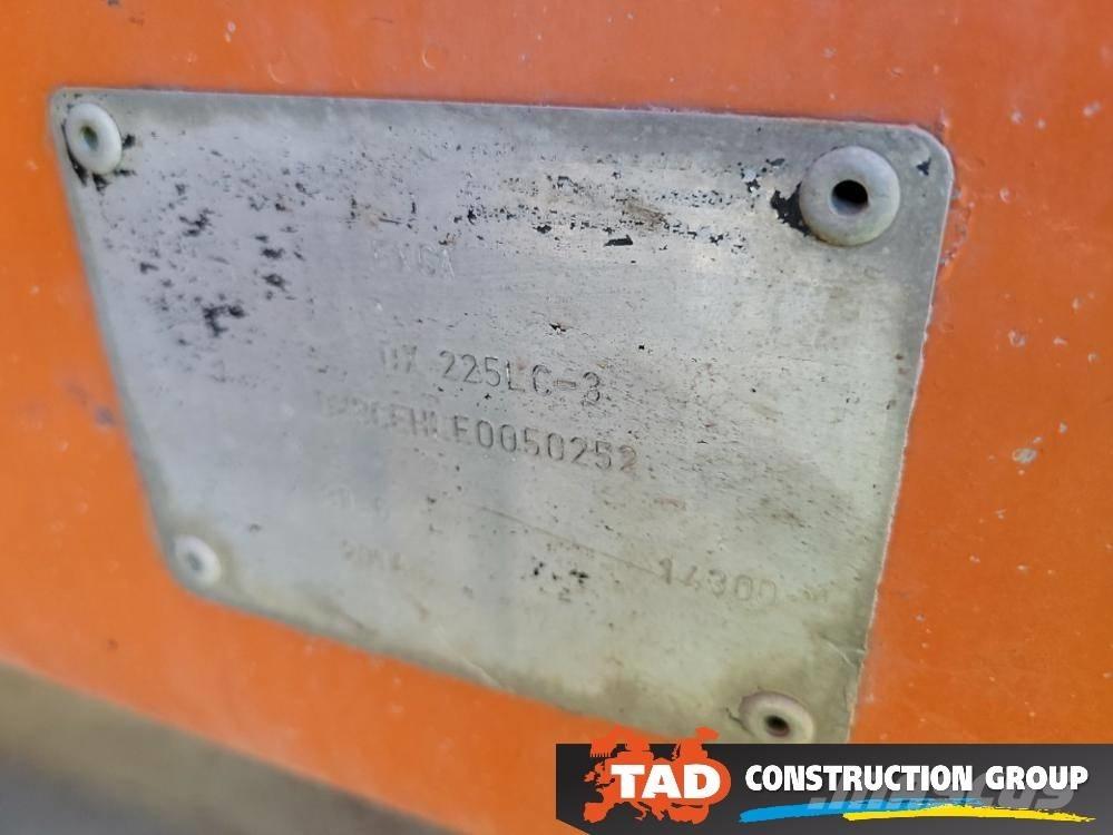 Doosan DX 225 LC-3 Excavadoras sobre orugas