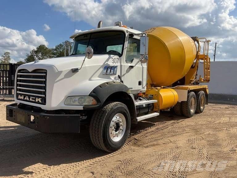 Mack CTP 713 B Otros camiones