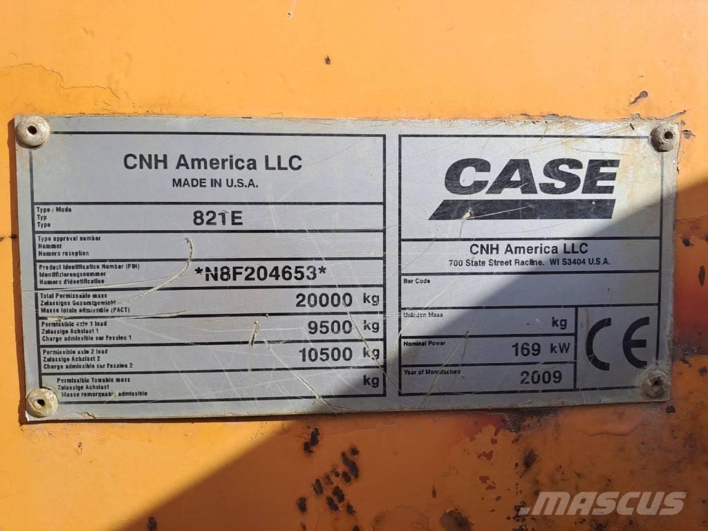 CASE 821 E XR Cargadoras sobre ruedas