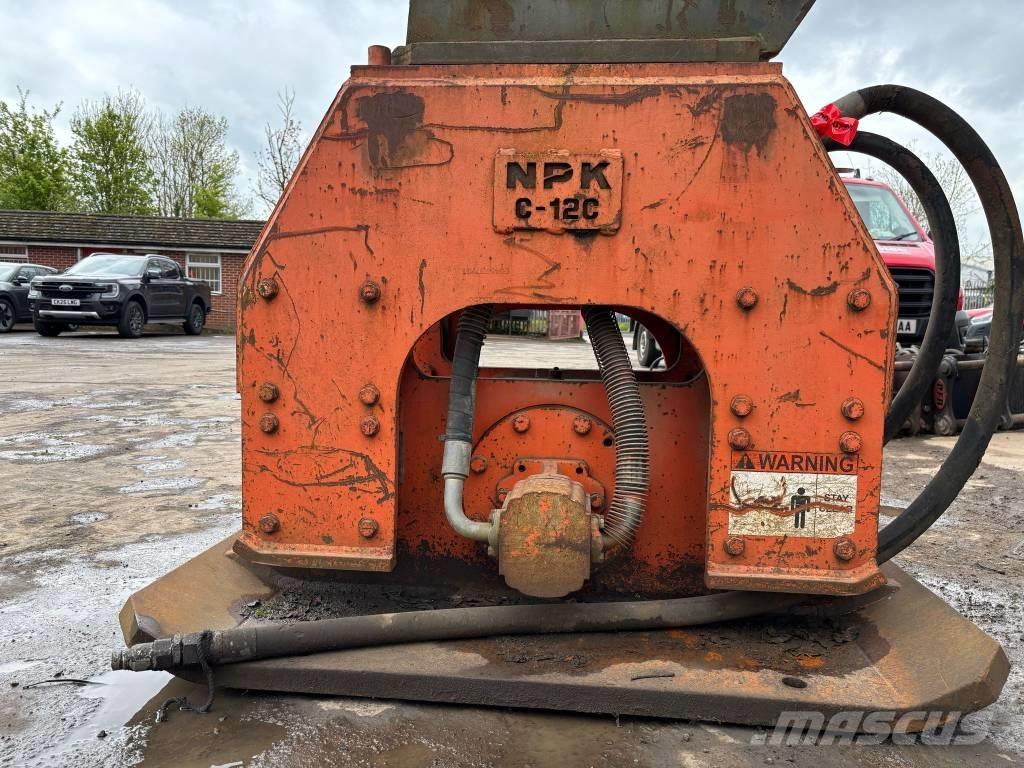 NPK C 12 C Otros componentes