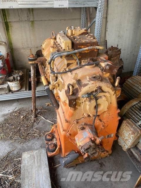 Fiat-Hitachi 350 Transmisiones