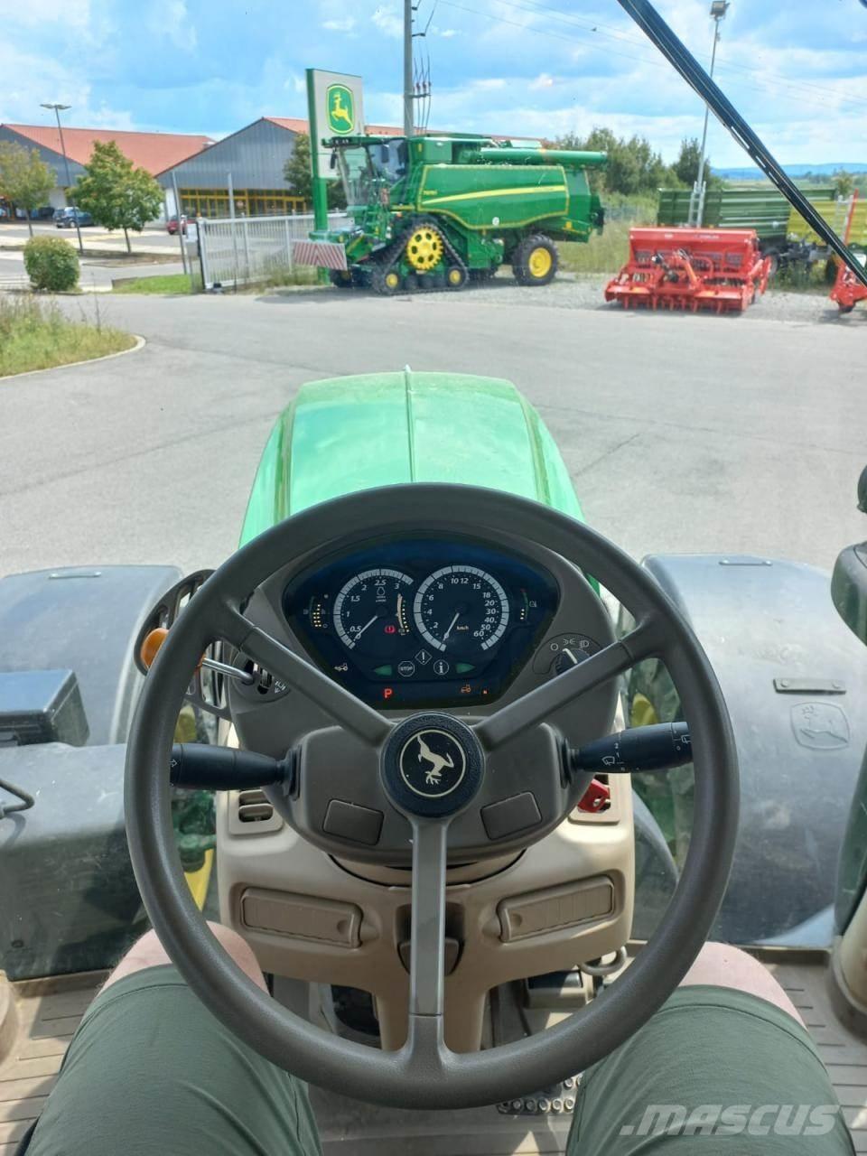 John Deere 6215R Tractores