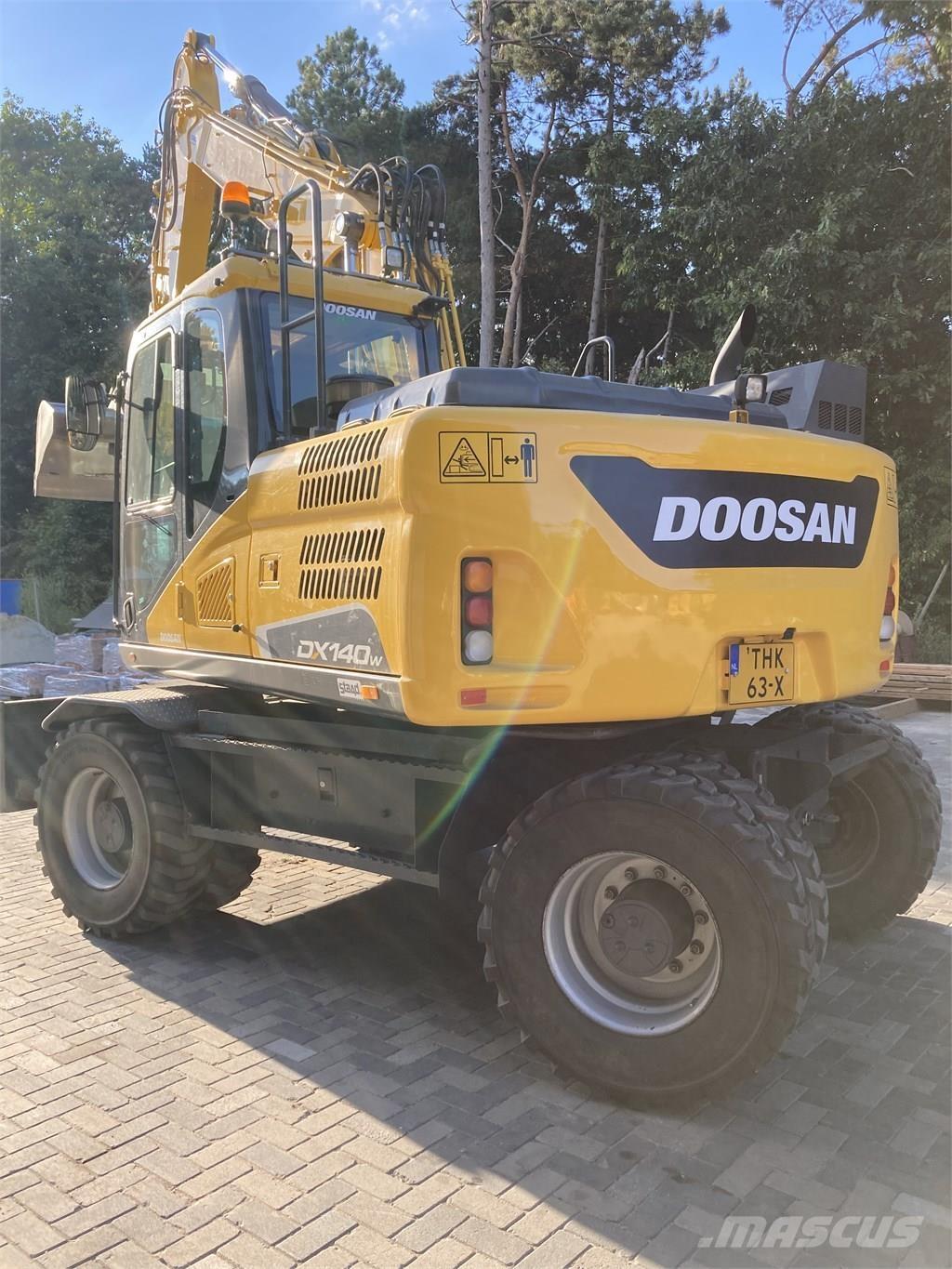 Doosan DX140W-5 Excavadoras de ruedas