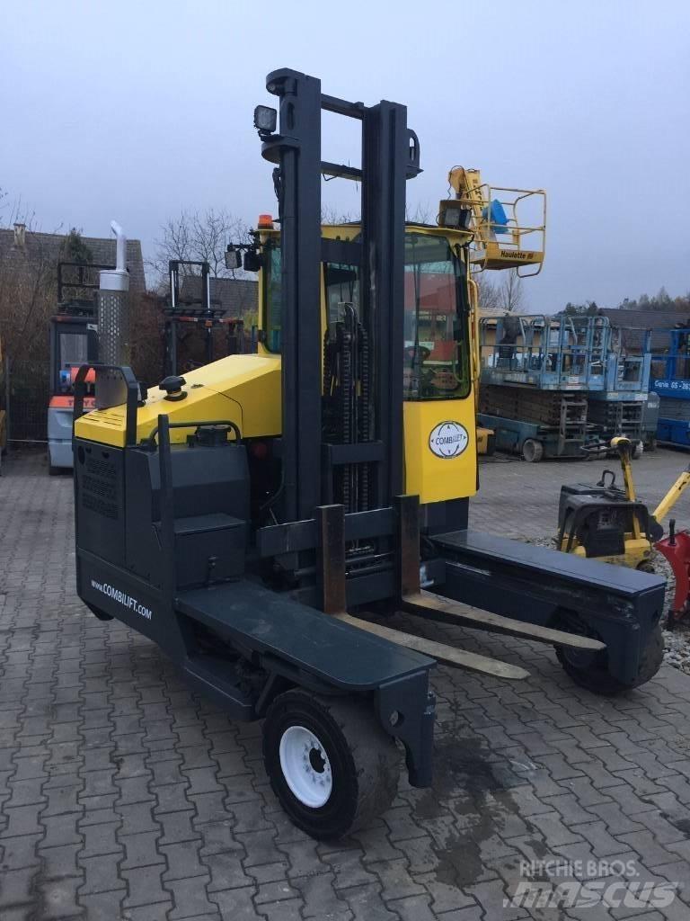 Combilift C5000XL Montacargas de 4 vías